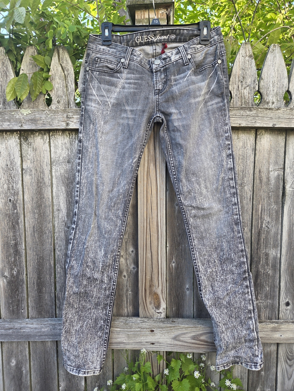 GUESS Women’s Gray Acid-Wash Jeans